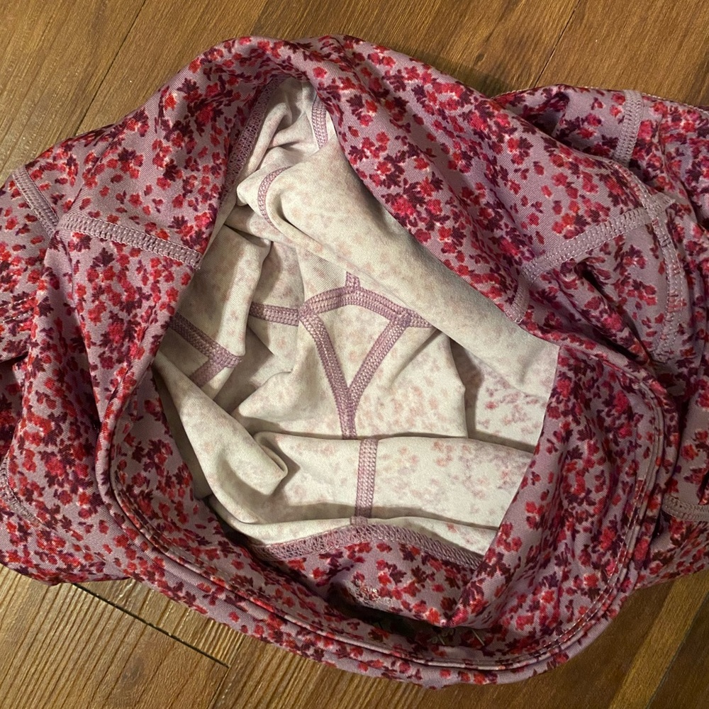 Nicole Miller floral biker shorts - Picture 4 of 6